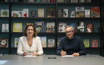 Grupo Anaya y TeamLabs firman un convenio para promover el desarrollo profesional de los docentes